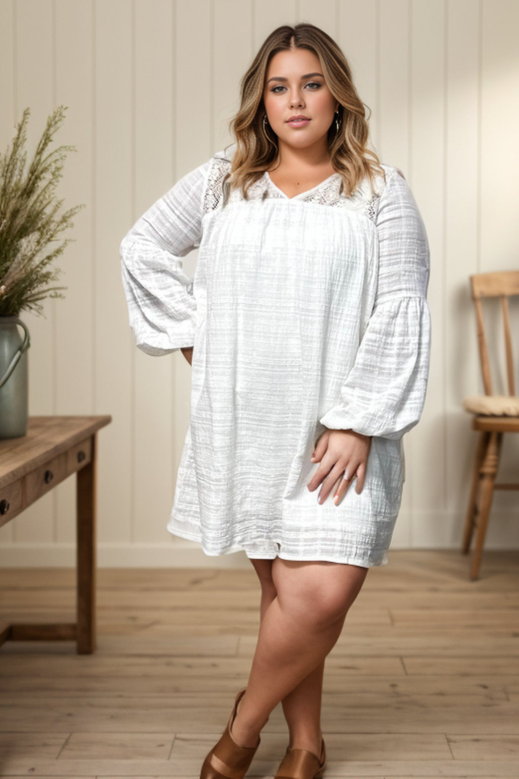 Audry - Ivory Laced Dress