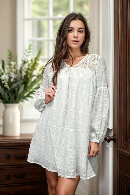 Audry - Ivory Laced Dress